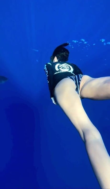 Nina Dobrev model nice picture