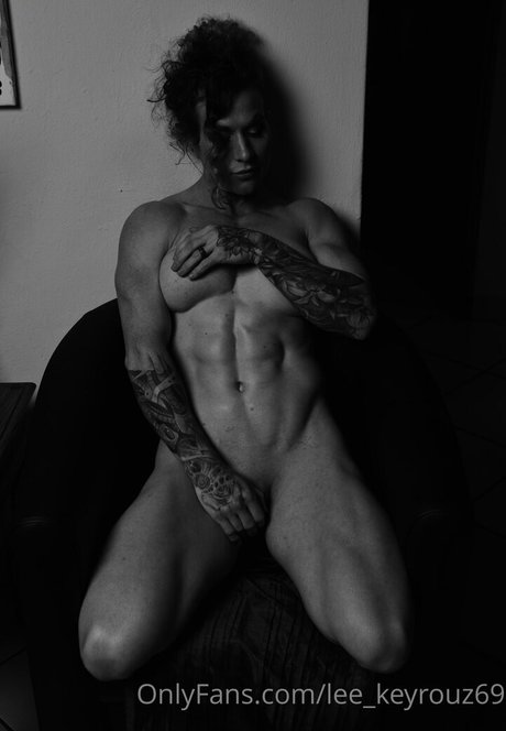 lee keyrouz69 adult model picture