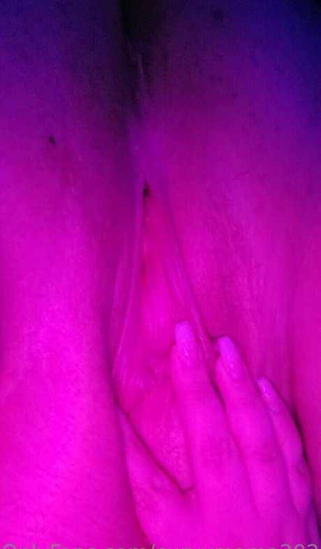 curvymama2021 art actress img