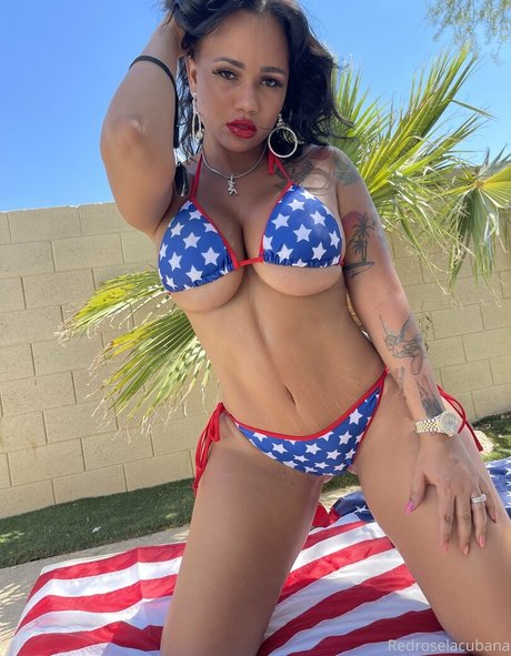 Redroselacubana sexy star photos