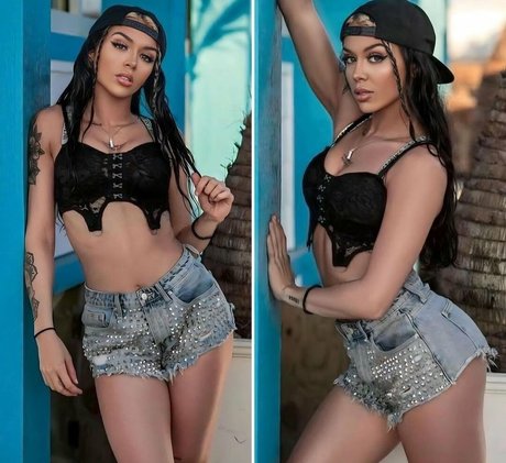 Cora Jade model adult photos