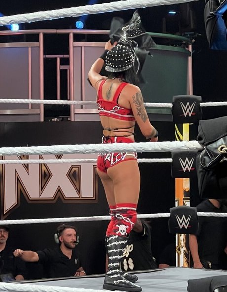 Cora Jade xxx model image