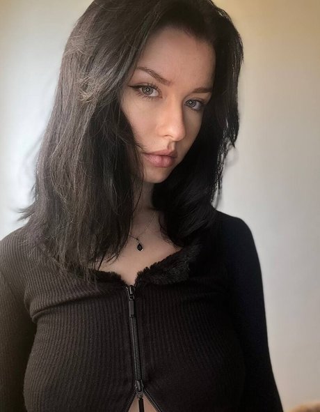 innervus nice model photos