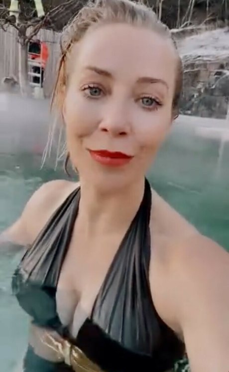 Laura Hamilton pornstar xxx archive