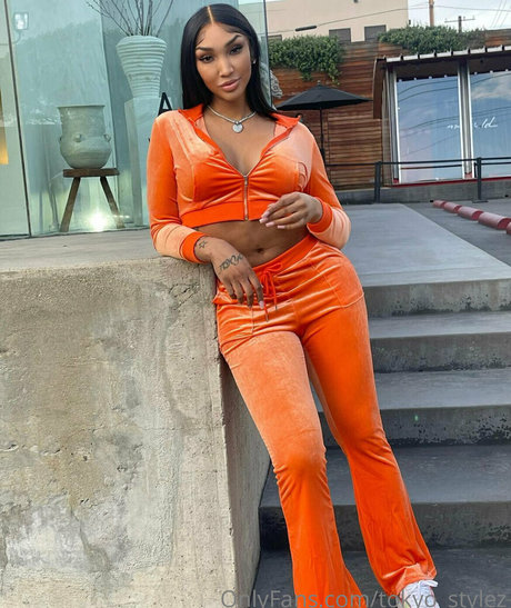 Tokyo Stylez porn model photo