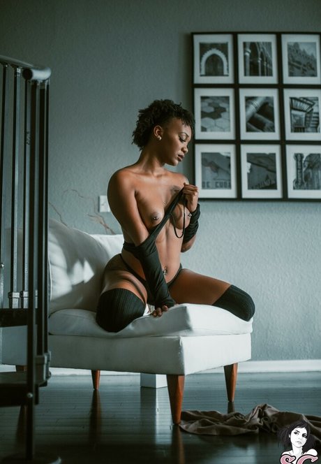 Naomi SG beautiful actress gallery