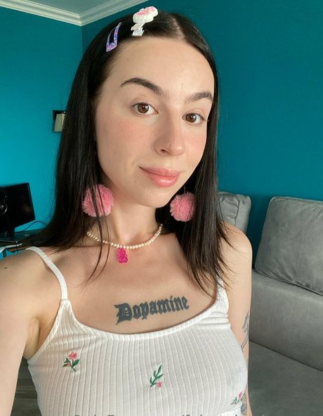 fairytale dreamer pornographic actress img