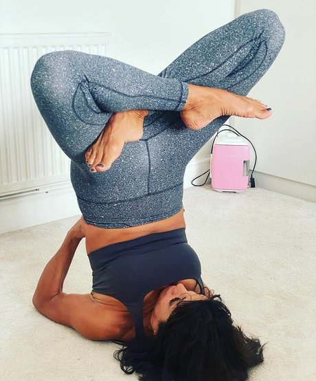 Jenny Powell pretty pornstar pictures