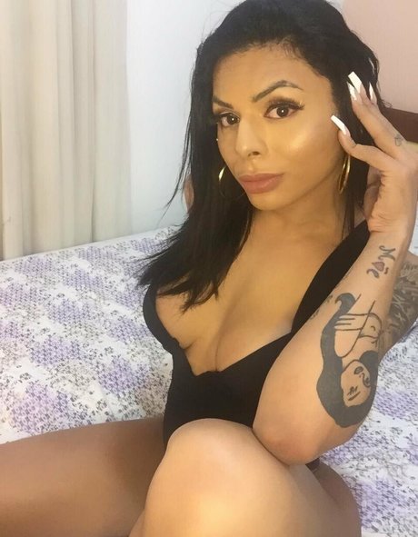 emilysales19 perfect star photos