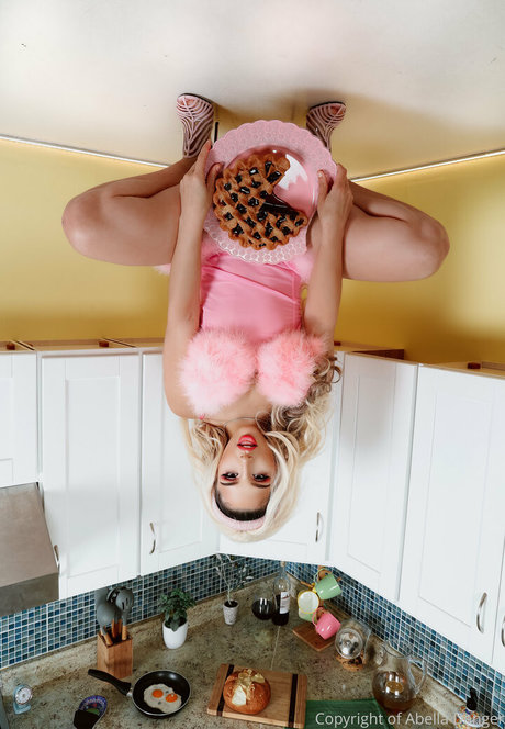 abelladanger star top archive