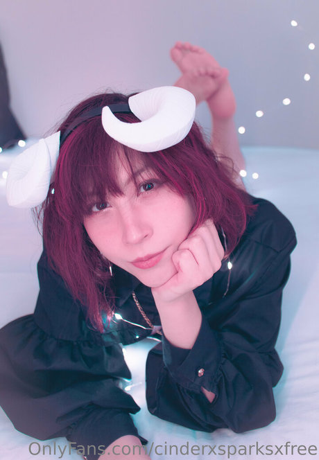 cinderxsparksxfree sexy star photos