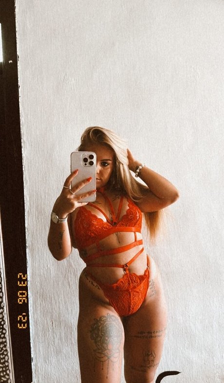 Adrii Rosado pornstar photos