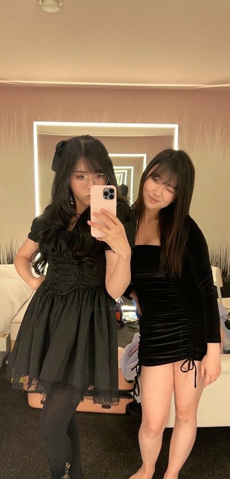 AriaSaki best pornstar image