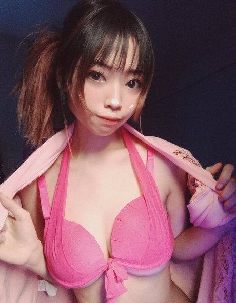 Skaye Cosplay model pretty img