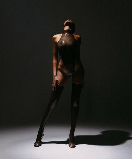 tanni no art model archive