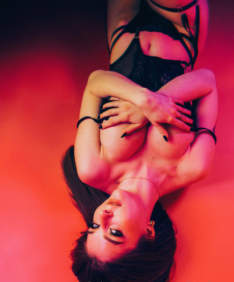 ameliaadamz erotic star gallery