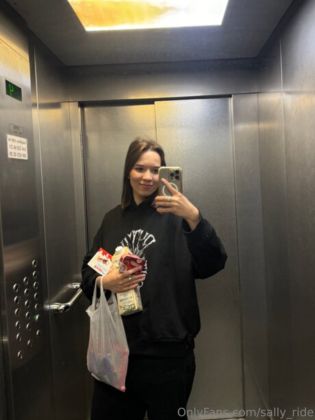 Sally Ride xxx star picture