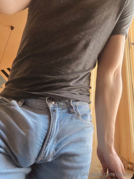 Resp91 sex model photos