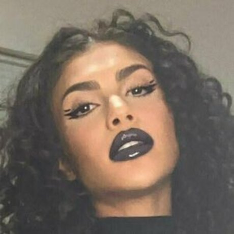 Kolquis perfect model pics