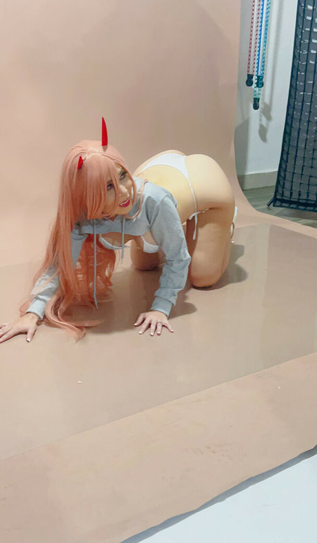 Carolina Angulo model adult picture