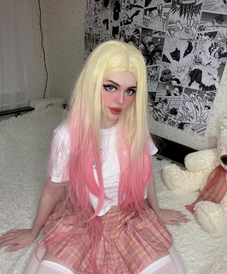 Lyraleiq best actress picture