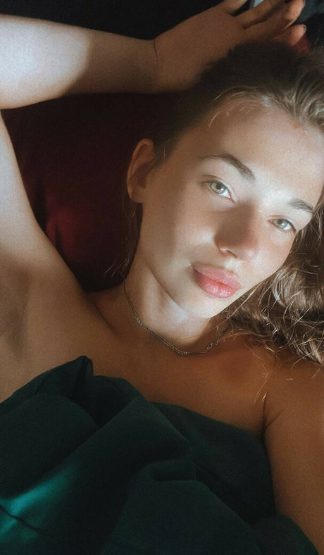 Steklova Eseniia pornstar perfect photo