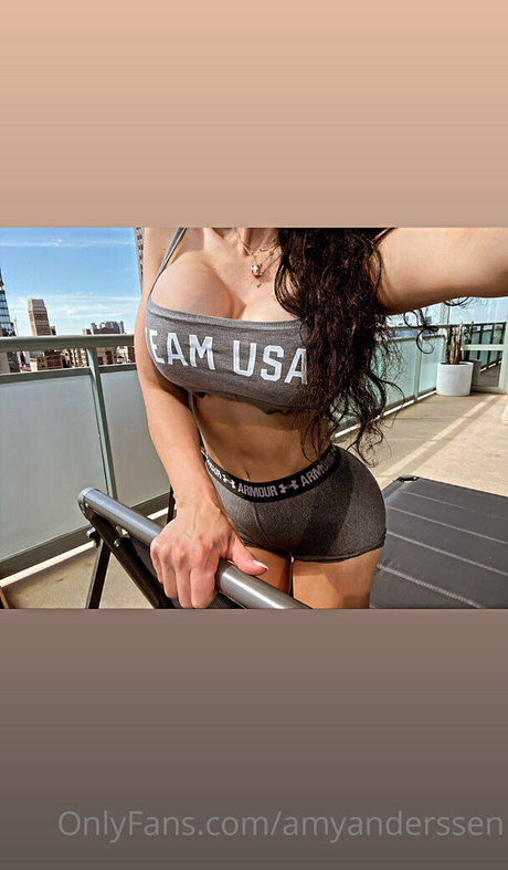 amyanderssen nudes star img