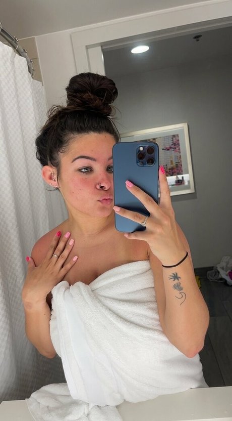 nobettertits model exclusive pics