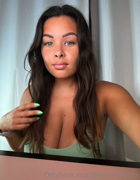 nobettertits exclusive star pics