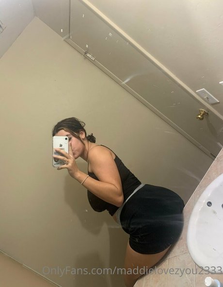 maddiexofree star sexy picture