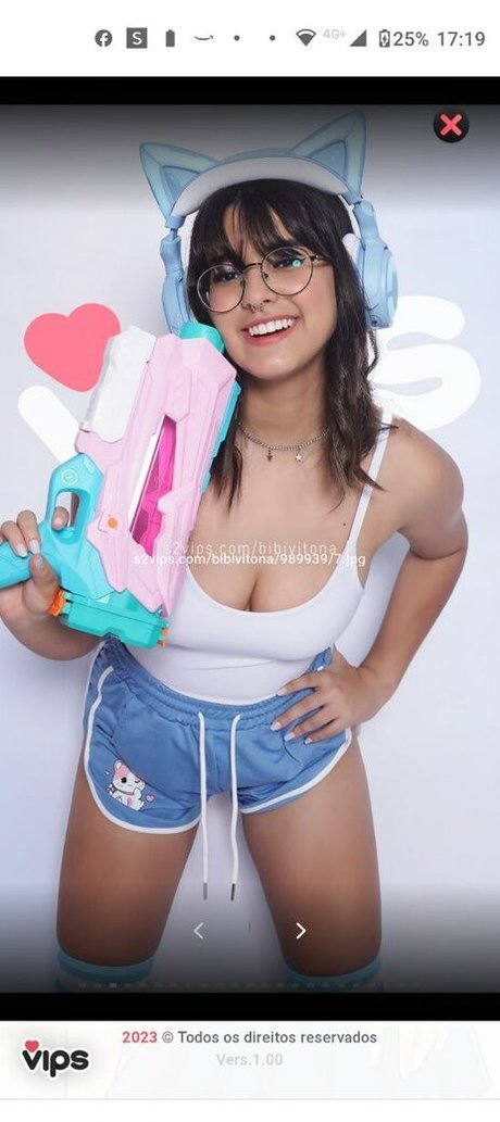 Bibi Vitona pretty model pics