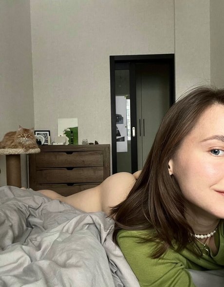 Toma Efremova star pornographic archive