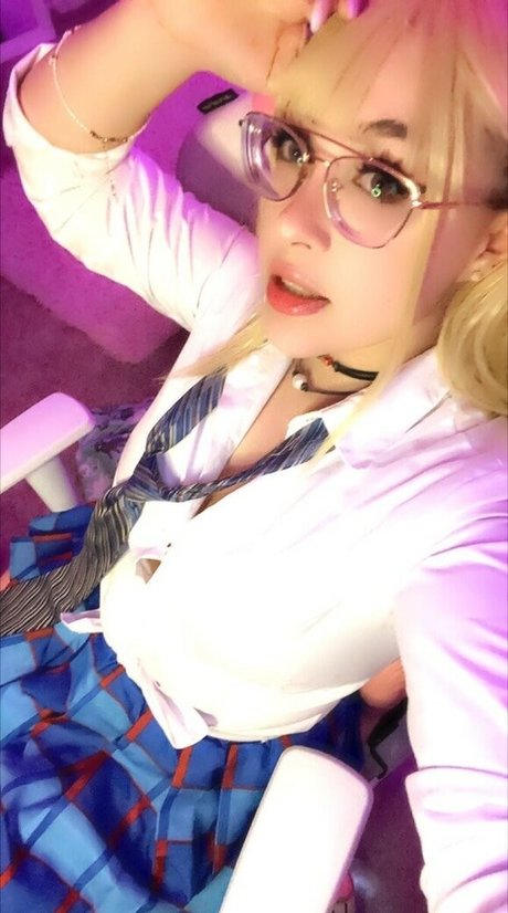 Junkenstein model sexy photo