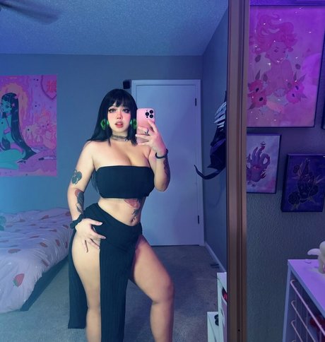 Cyb4rAnGeL porn model pic