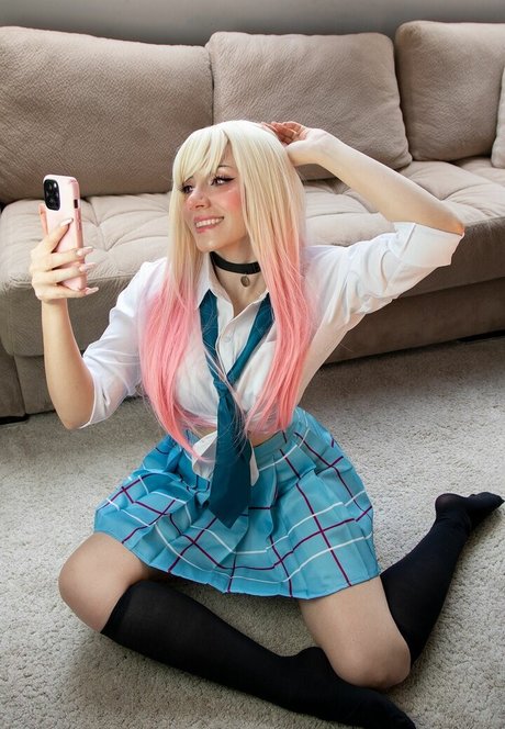 Ezy Summers Cosplay hot star photos