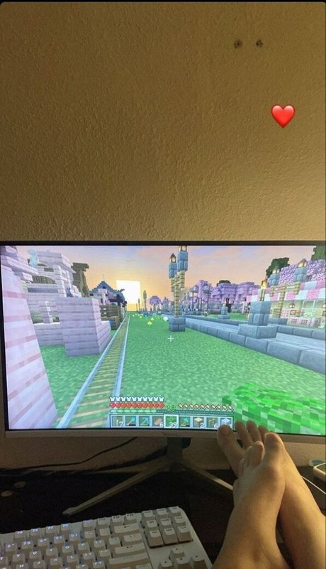 Solecitosmithh star nudes image