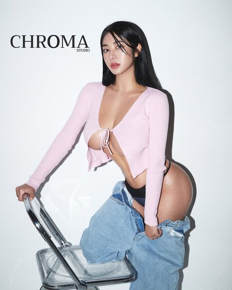 Tashay0ung star adult photo