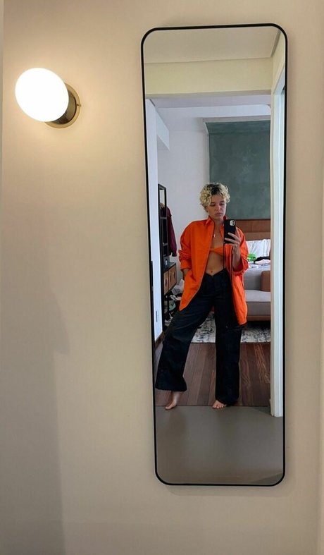 Bruna Linzmeyer high quality model gallery