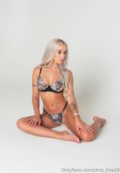 Gergye Krisztina model pretty photo