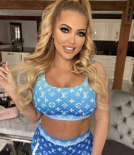 Aisleyne Horgan Wallace pornstar high quality pictures