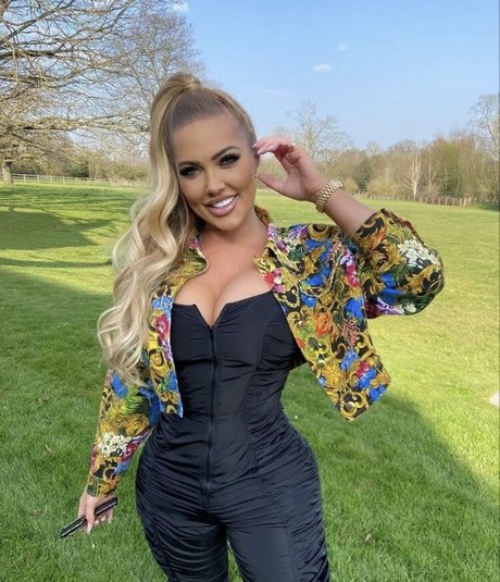 Aisleyne Horgan Wallace nude star picture