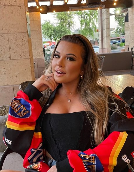 ellesbelless high quality pornstar picture