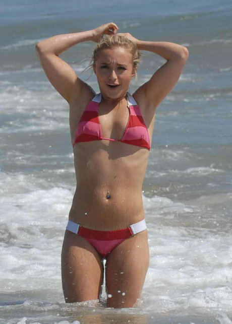 Hayden Panettiere pornstar nude archive