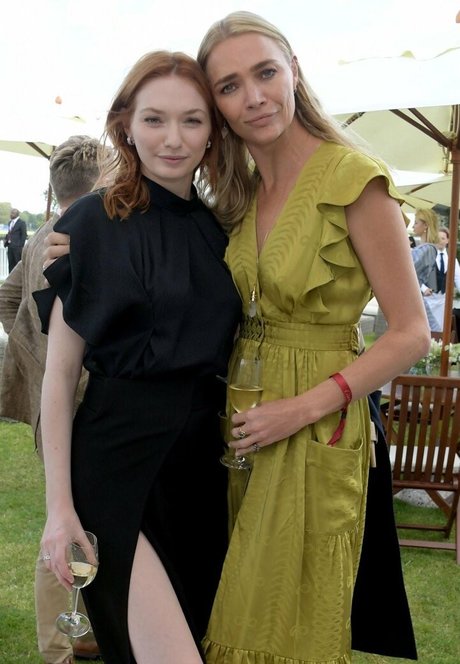 Eleanor Tomlinson pornstar sex photos