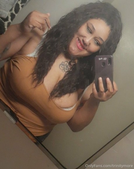 sinwithkim pornstar adult pic