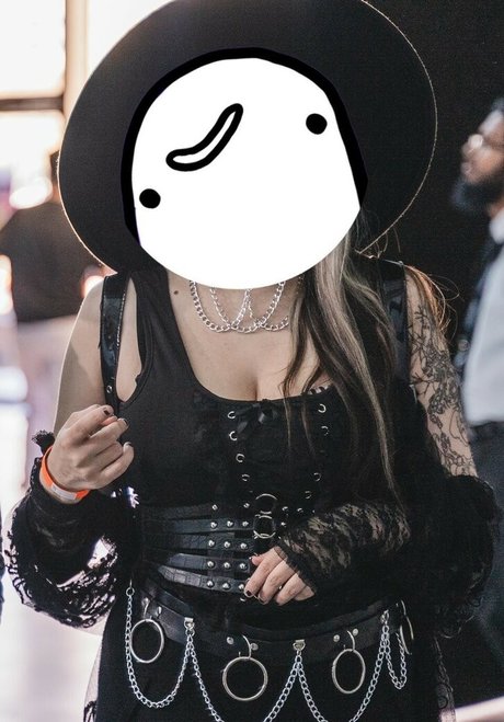 Kiwo art actress galleries