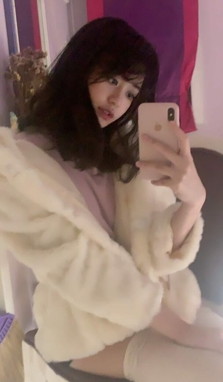 Yy mage pornstar naked photo