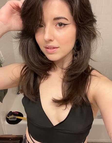 Slight Sounds ASMR art pornstar img