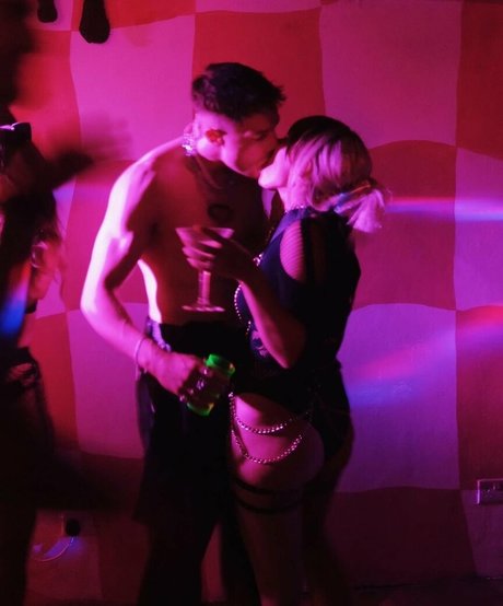 Reed Amber exclusive star archive