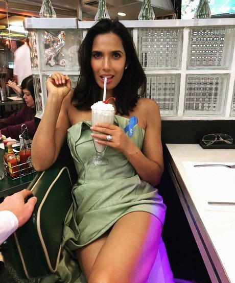 Padma Lakshmi high quality pornstar pictures